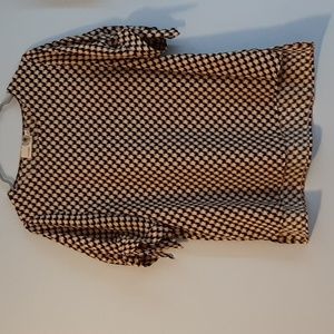 Abstract print shirt w/tie sleeves